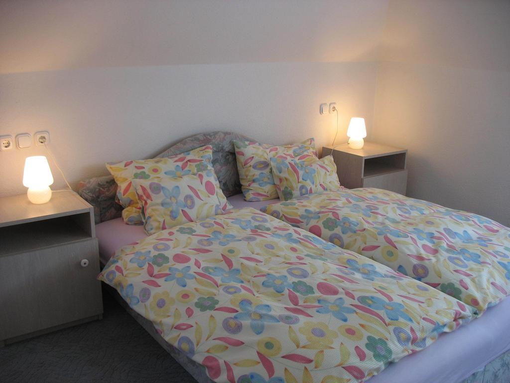 Doina Apartman Zalakaros Δωμάτιο φωτογραφία