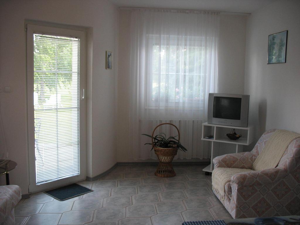 Doina Apartman Zalakaros Δωμάτιο φωτογραφία