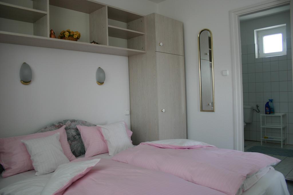 Doina Apartman Zalakaros Δωμάτιο φωτογραφία